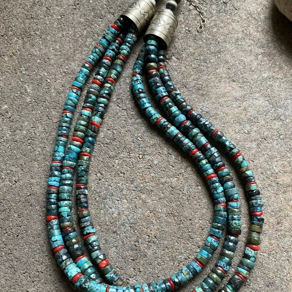 S.S.Multi StrandTurquoise CoralHeishi BeadNecklace